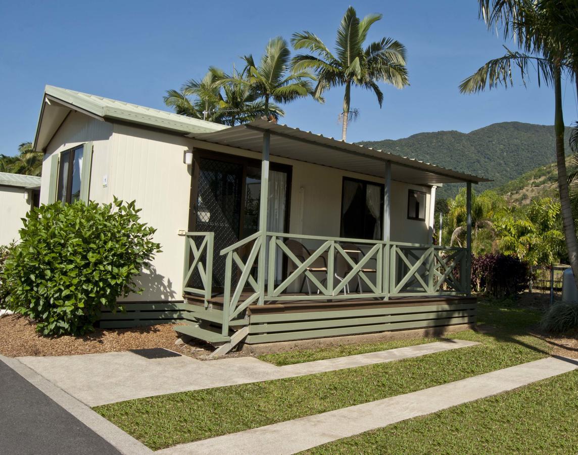 Cairns Crystal Cascades Holiday Park Exterior photo