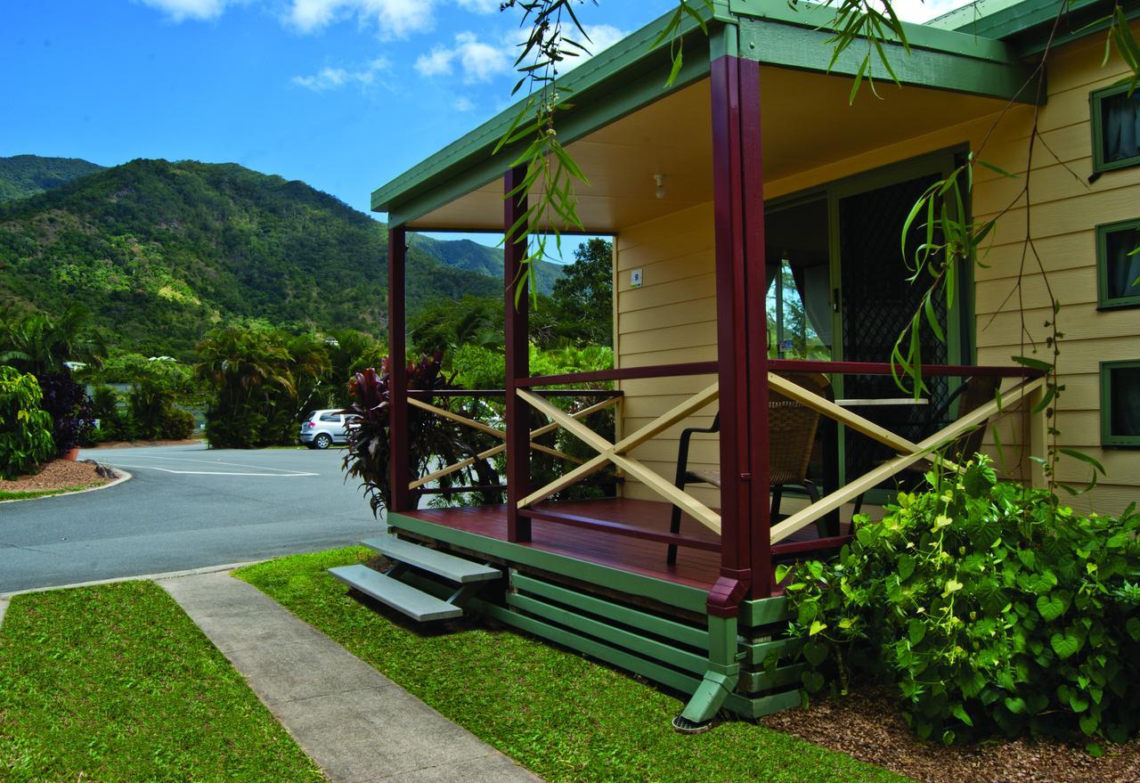 Cairns Crystal Cascades Holiday Park Exterior photo