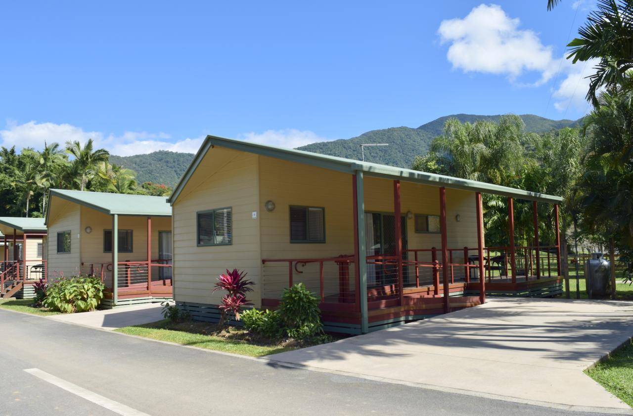 Cairns Crystal Cascades Holiday Park Exterior photo